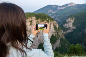The canyon of Komarnica: of cliffs, eagles and trees